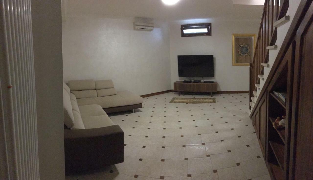 Villa Venere Near The Sea- 25 Minutes To S.Peter Ladispoli Exterior foto
